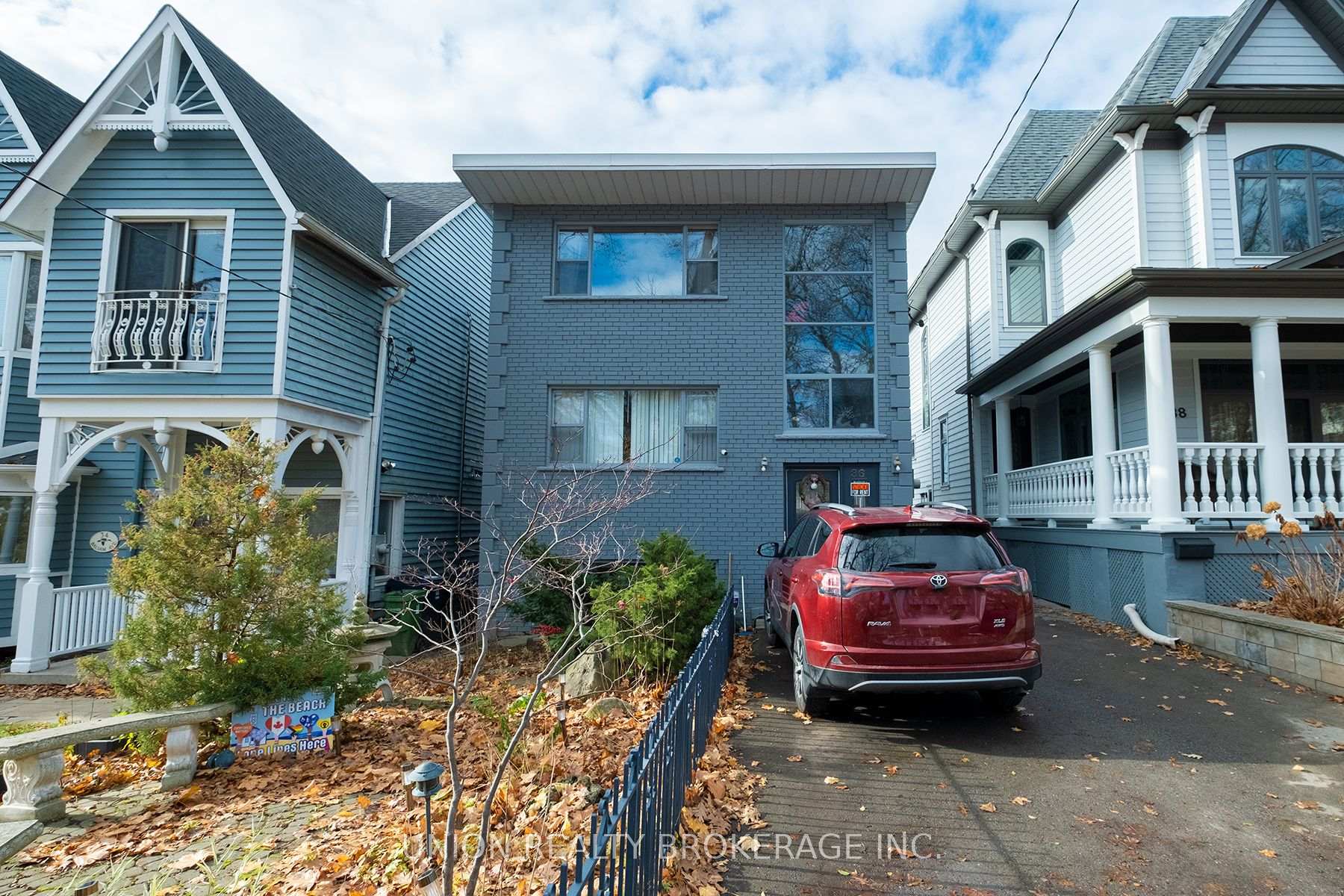Front of Unit Lower, 36 Balsam Avenue
