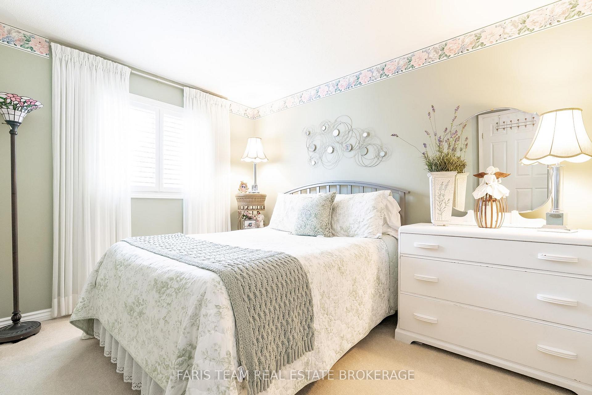 Photo 18 of 707 9th Avenue, Tay, Port McNicoll — HOMEH