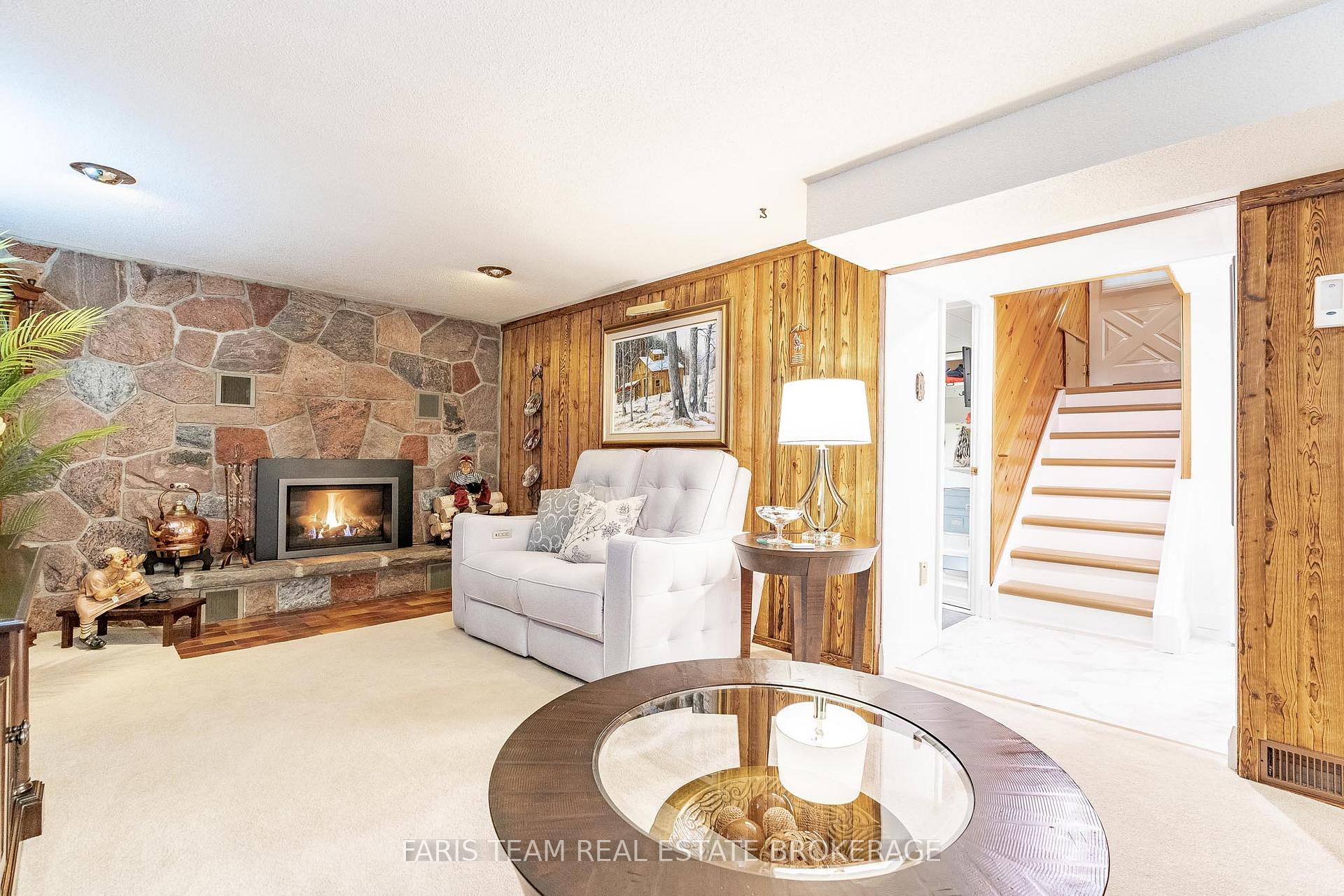 Photo 20 of 707 9th Avenue, Tay, Port McNicoll — HOMEH