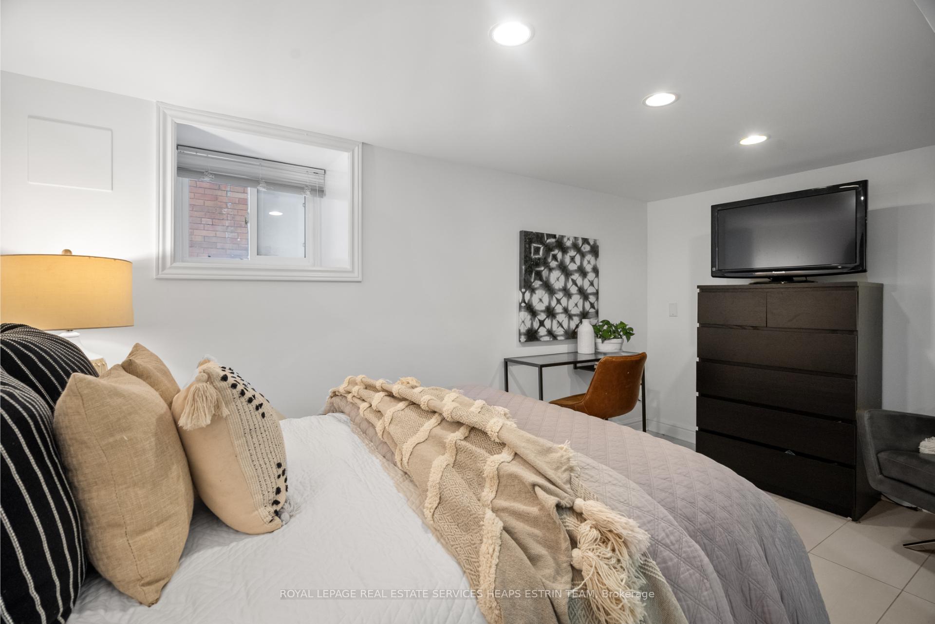 Photo 31 of 19 Rosemount Avenue, Toronto, Wychwood — HOMEH