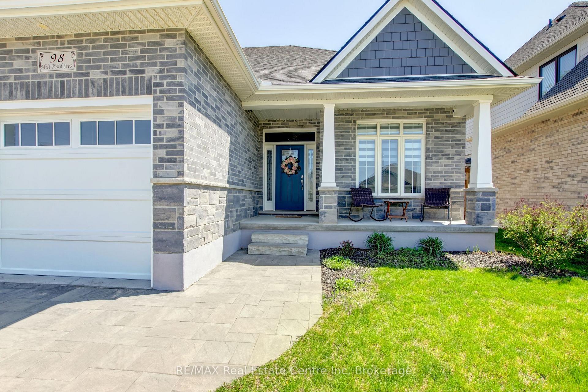 Photo 4 of 98 Mill Pond Crescent, Thames Centre, Rural Thames Centre — HOMEH