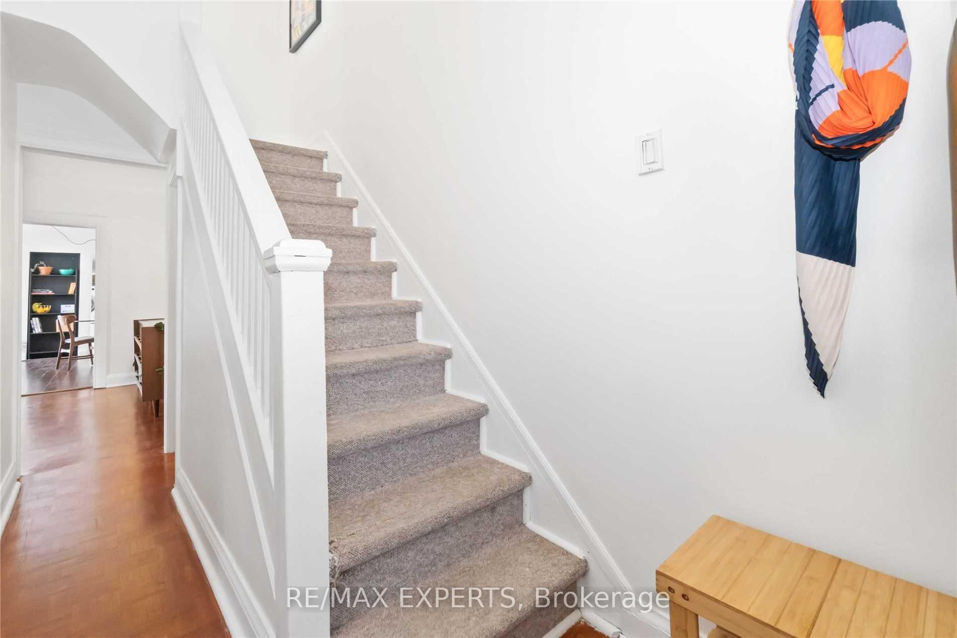 Photo 25 of 3 Hanson Road, Toronto, Oakwood Village — HOMEH