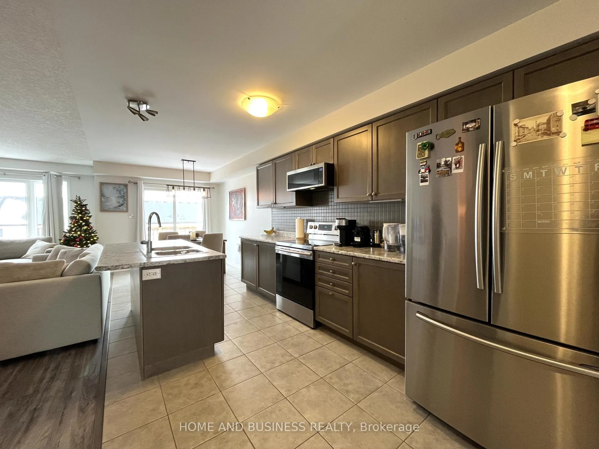 Photo 15 of 25 Allcroft Court, Hamilton, Stoney Creek — HOMEH