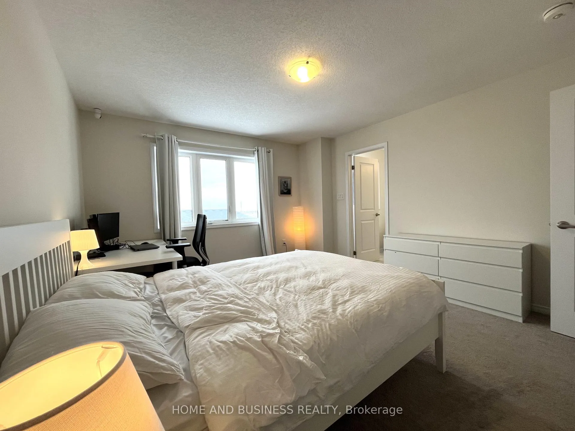 Photo 23 of 25 Allcroft Court, Hamilton, Stoney Creek — HOMEH