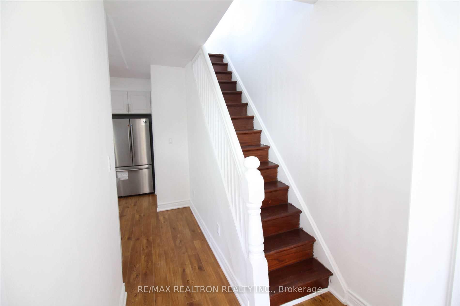 Photo 10 of Unit 2, 231 Christie Street, Toronto, The Annex — HOMEH