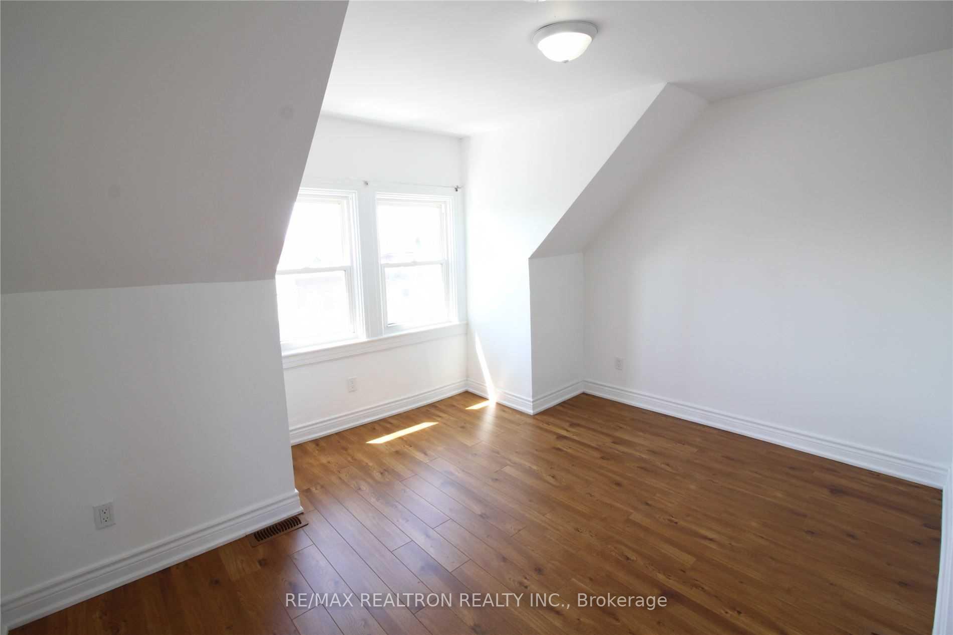 Photo 16 of Unit 2, 231 Christie Street, Toronto, The Annex — HOMEH