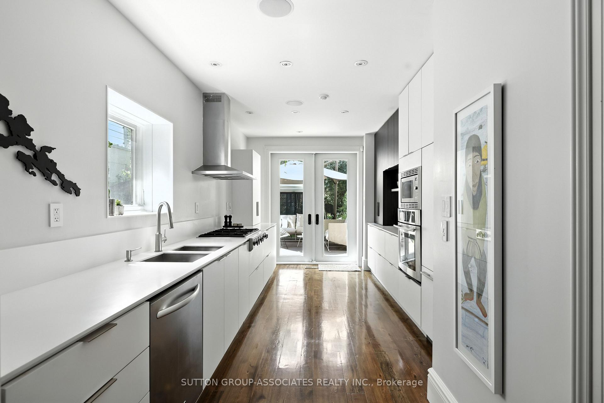 Photo 10 of 330 Markham Street, Toronto, Palmerston-Little Italy — HOMEH