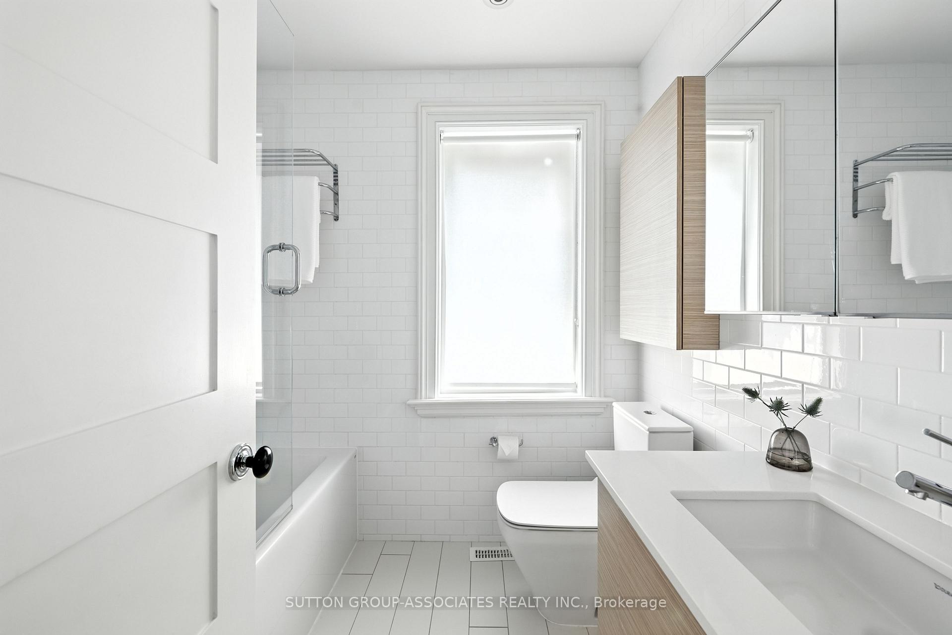 Photo 20 of 330 Markham Street, Toronto, Palmerston-Little Italy — HOMEH