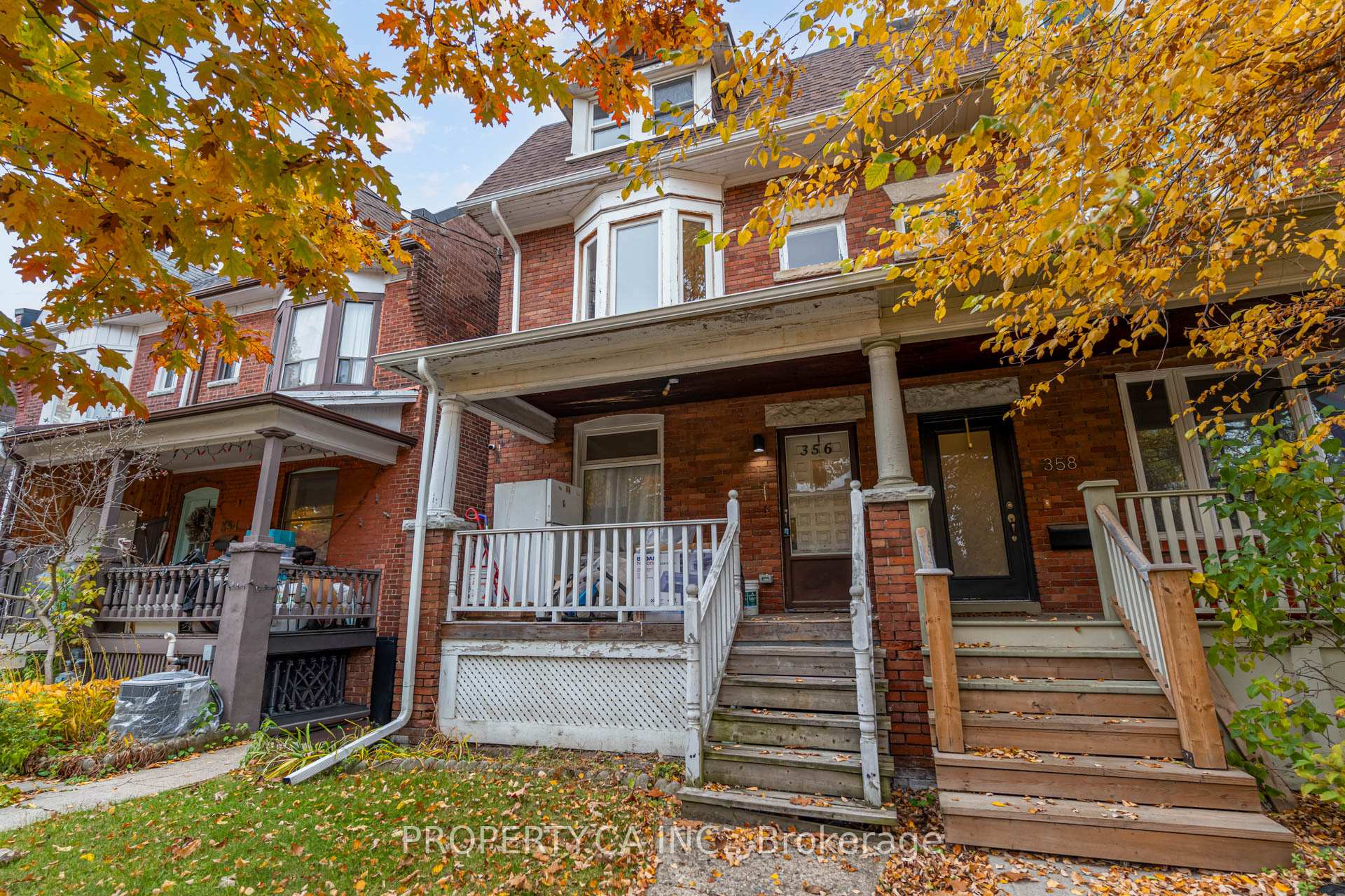 Front of Unit Upper, 356 Saint Clarens Avenue