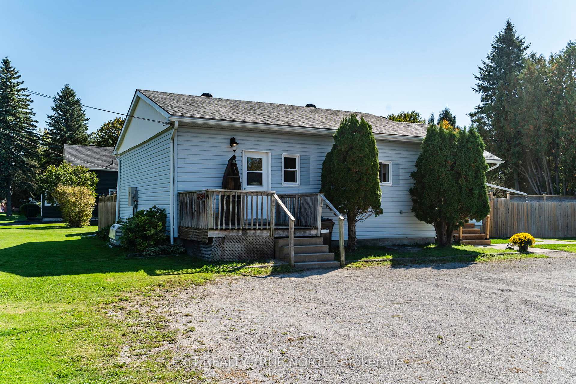 Photo 2 of 8254 93 Highway, Tiny, Wyebridge — HOMEH