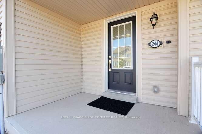 Photo 4 of 244 Esther Crescent, Thorold, Hurricane/Merrittville — HOMEH