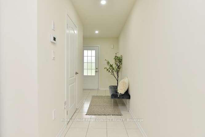 Photo 8 of 244 Esther Crescent, Thorold, Hurricane/Merrittville — HOMEH