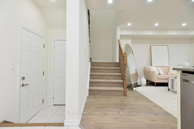 Photo 10 of 244 Esther Crescent, Thorold, Hurricane/Merrittville — HOMEH