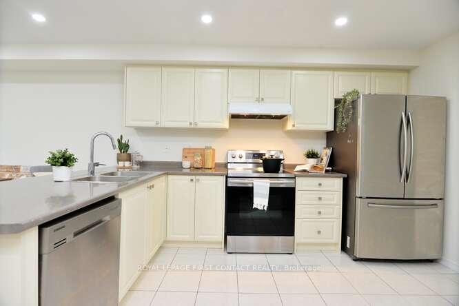 Photo 20 of 244 Esther Crescent, Thorold, Hurricane/Merrittville — HOMEH