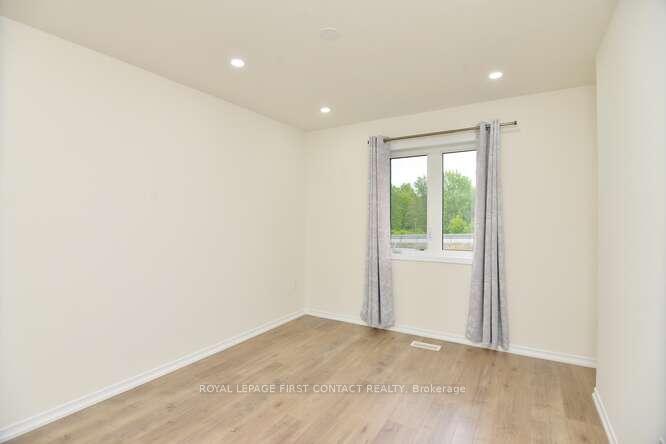 Photo 38 of 244 Esther Crescent, Thorold, Hurricane/Merrittville — HOMEH
