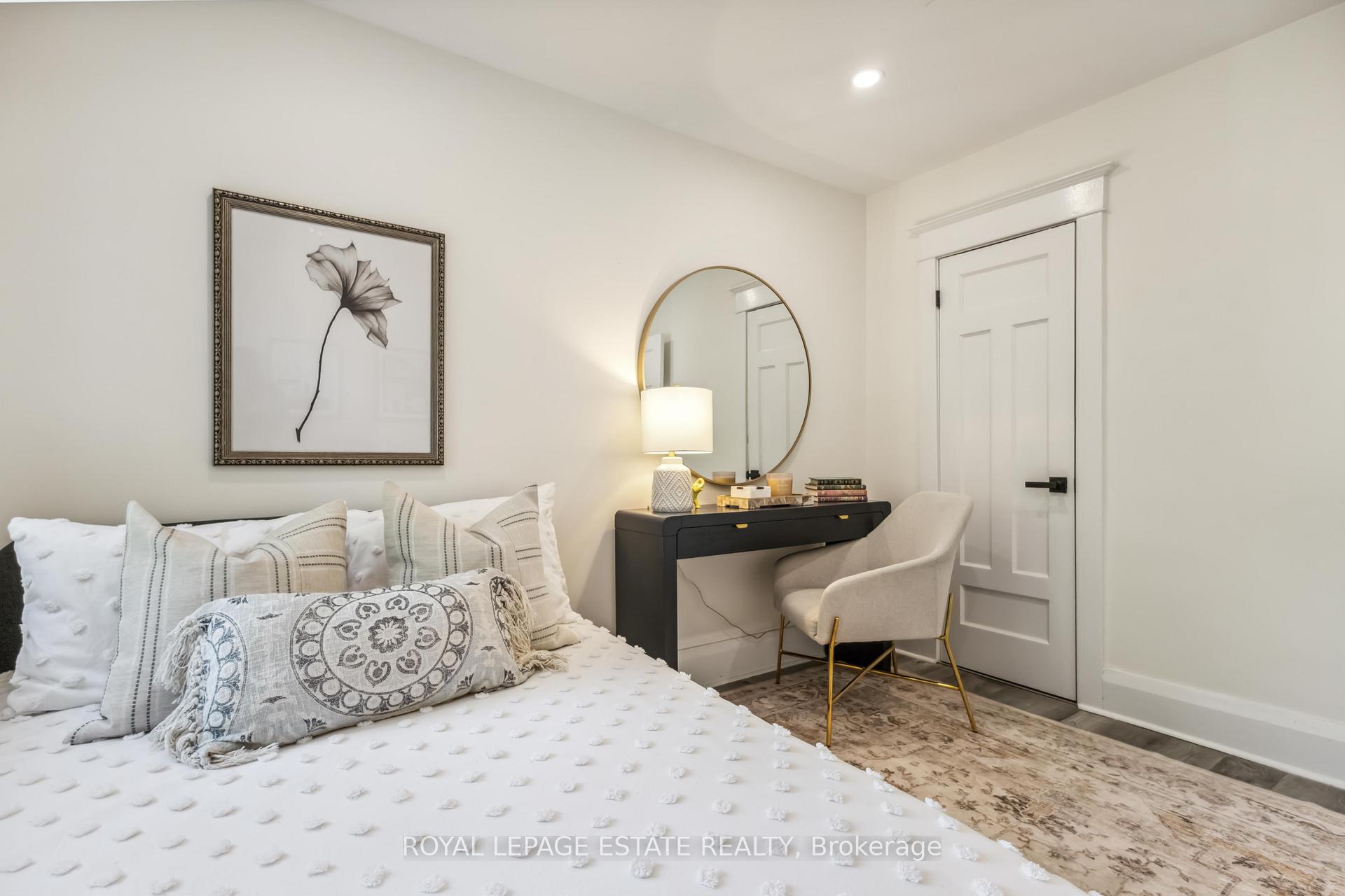Photo 22 of 166 Bingham Avenue, Toronto, East End-Danforth — HOMEH