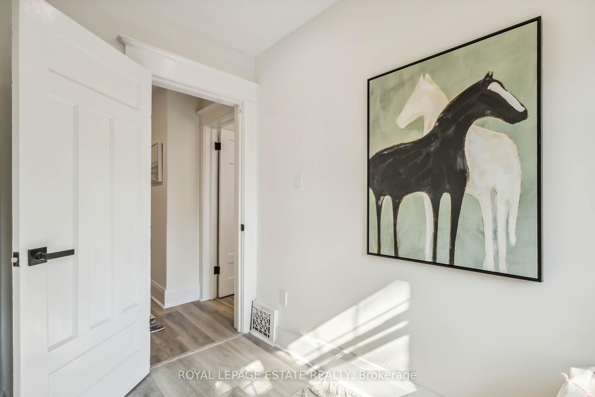 Photo 24 of 166 Bingham Avenue, Toronto, East End-Danforth — HOMEH
