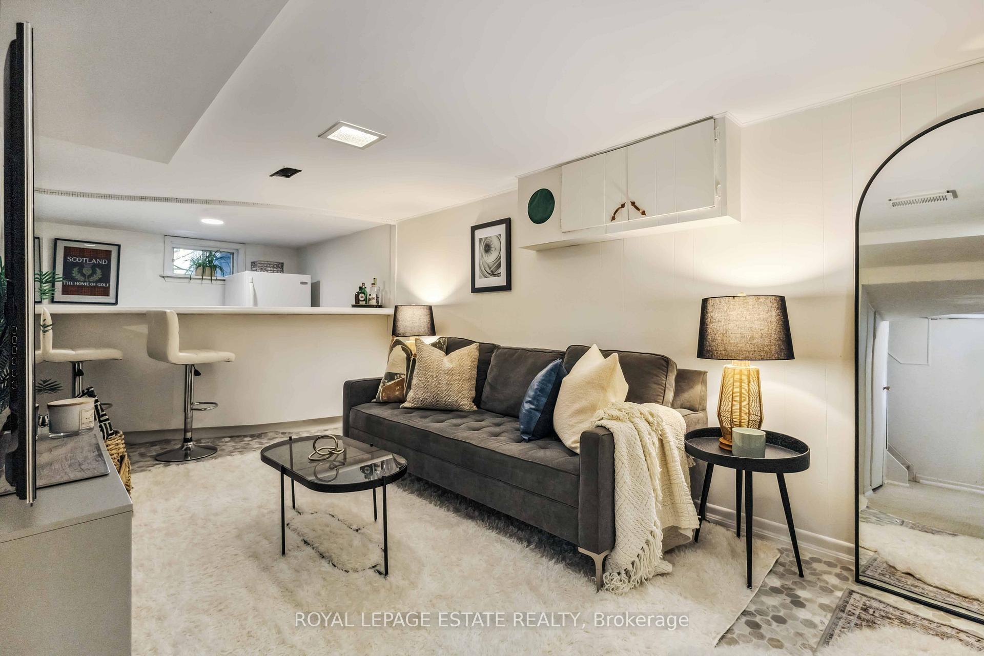 Photo 28 of 166 Bingham Avenue, Toronto, East End-Danforth — HOMEH