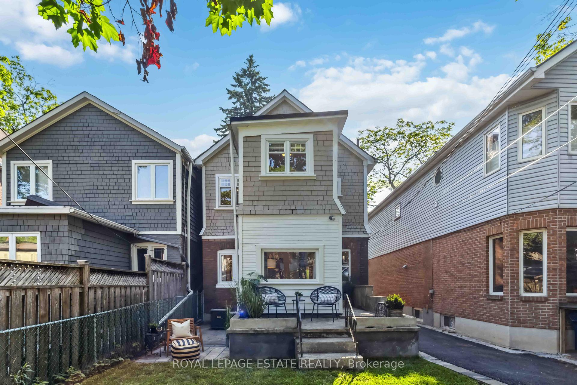Photo 33 of 166 Bingham Avenue, Toronto, East End-Danforth — HOMEH