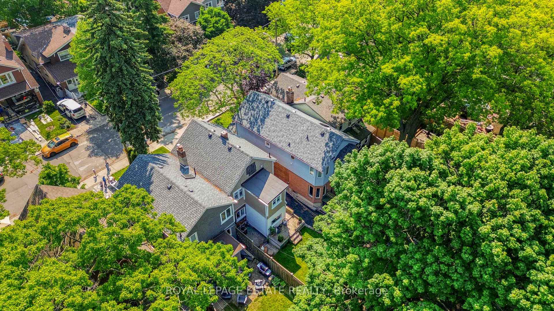 Photo 36 of 166 Bingham Avenue, Toronto, East End-Danforth — HOMEH