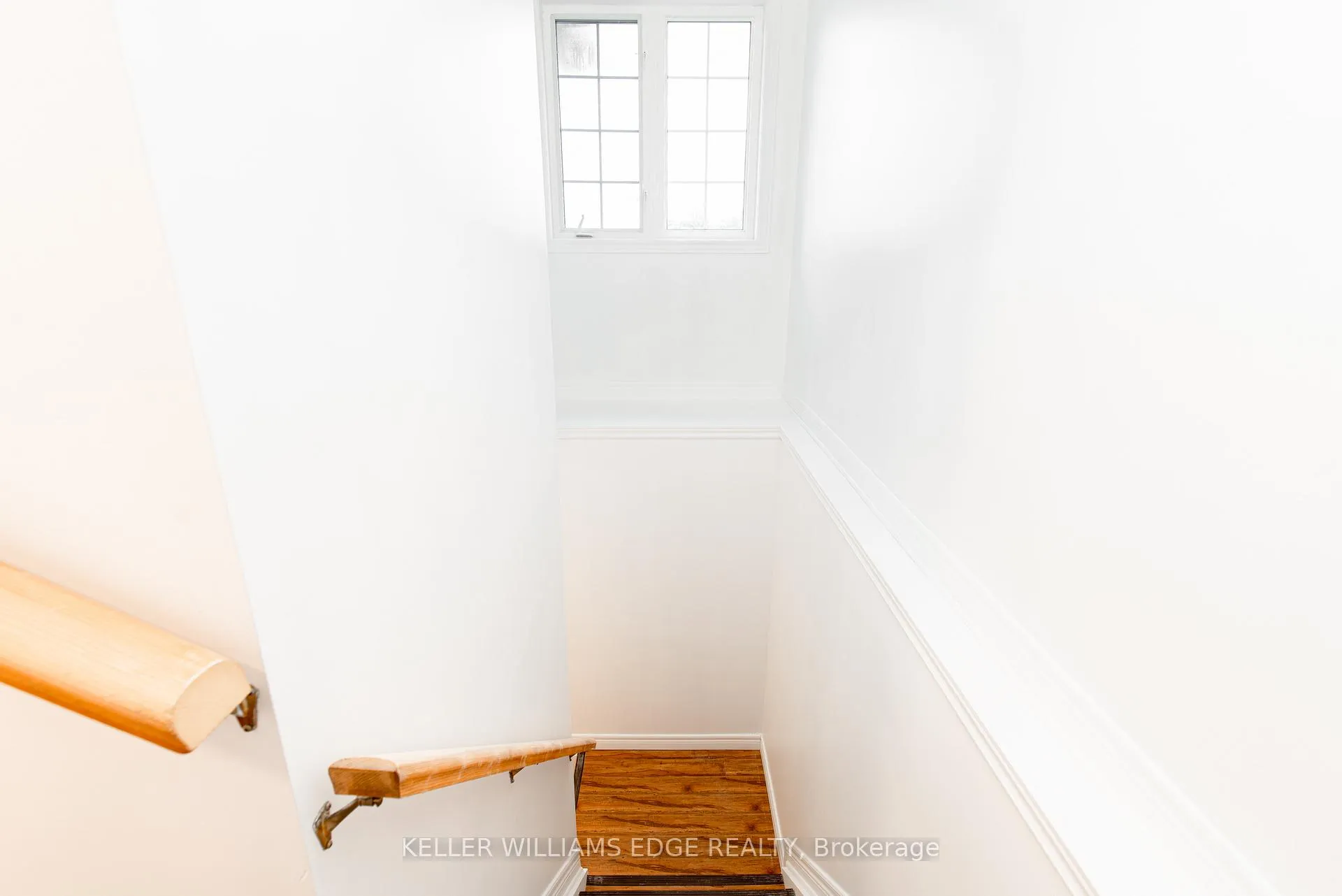 Photo 15 of Unit Room 2, 119 Summers Drive, Thorold, Confederation Heights — HOMEH