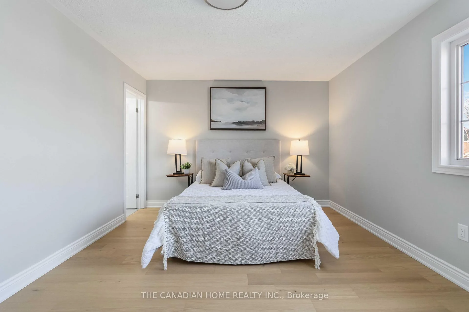 Photo 22 of 20 Ridgemore Crescent, Brampton, Fletcher's Meadow — HOMEH
