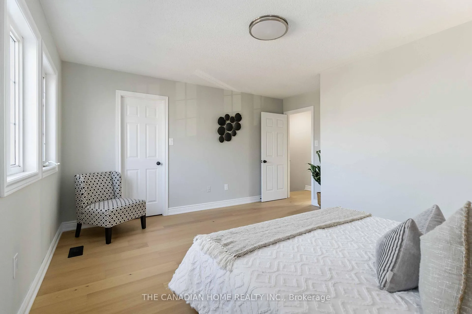 Photo 24 of 20 Ridgemore Crescent, Brampton, Fletcher's Meadow — HOMEH
