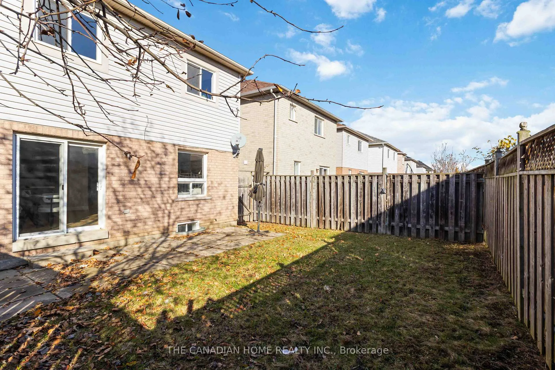 Photo 32 of 20 Ridgemore Crescent, Brampton, Fletcher's Meadow — HOMEH