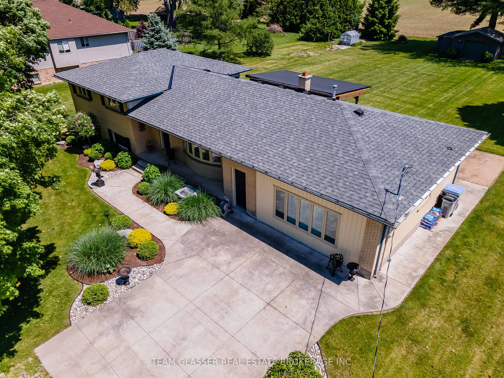 Photo 38 of 8107 Olde Drive, Strathroy-Caradoc, Rural Strathroy-Caradoc — HOMEH