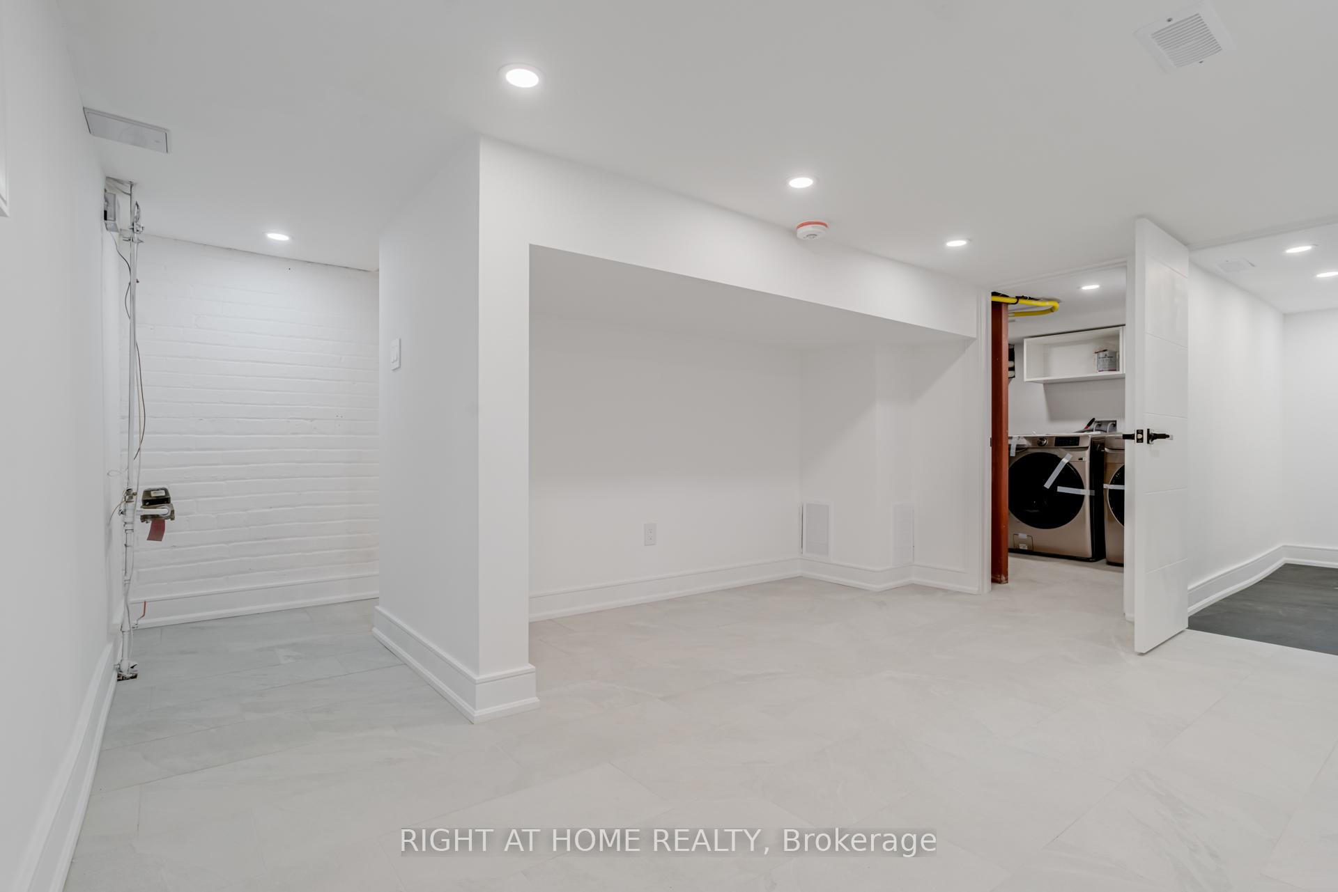 Photo 13 of 714 Palmerston Avenue, Toronto, The Annex — HOMEH