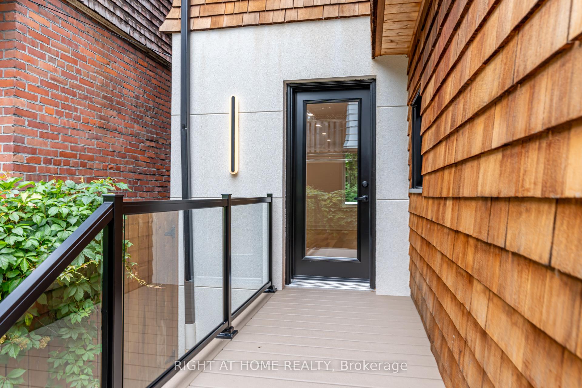 Photo 15 of 714 Palmerston Avenue, Toronto, The Annex — HOMEH