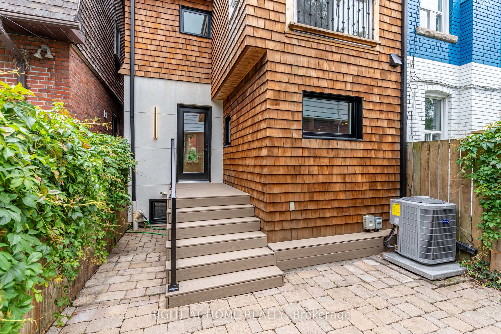 Photo 18 of 714 Palmerston Avenue, Toronto, The Annex — HOMEH