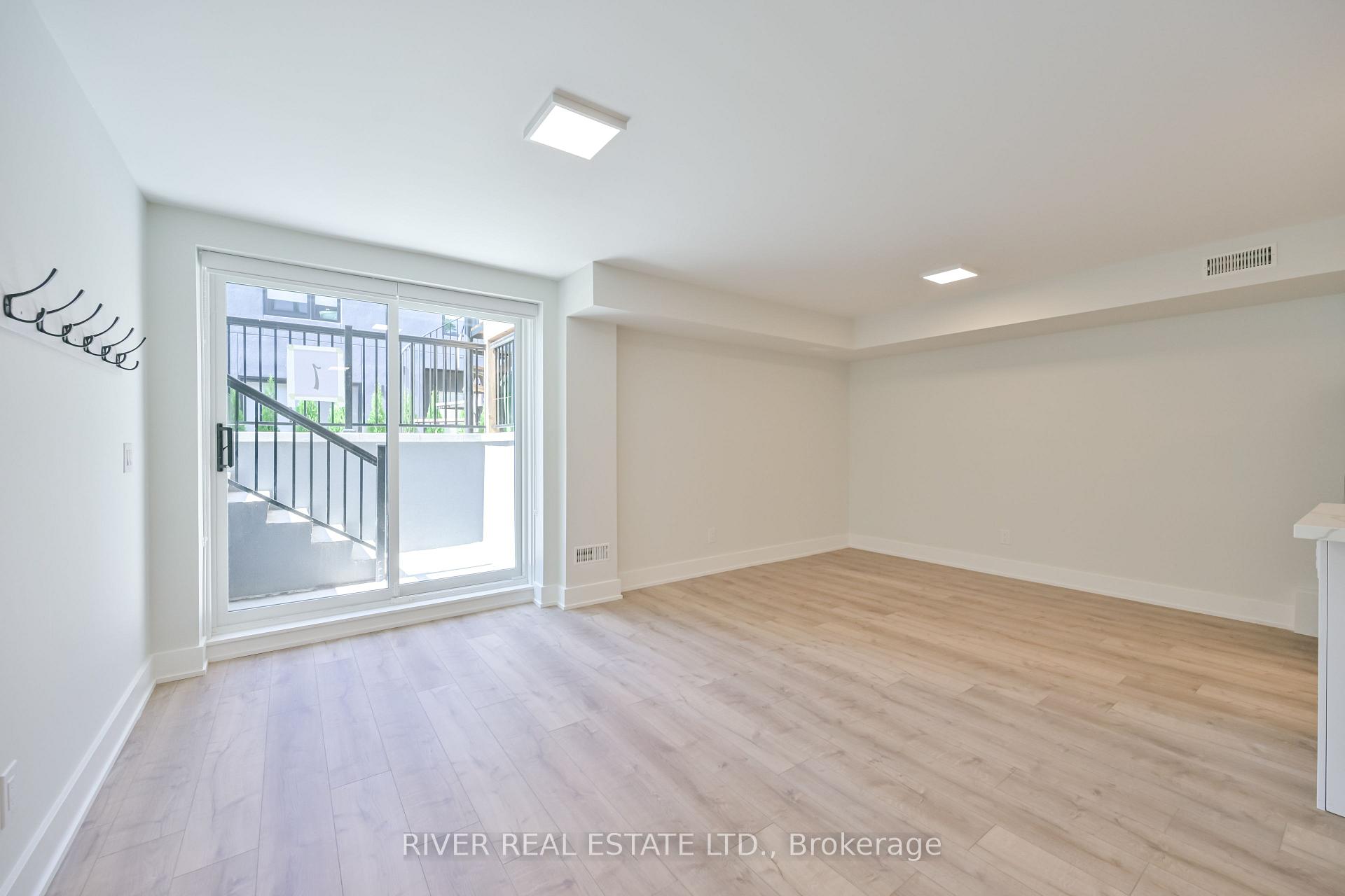 Front of Unit 1, 2420 Gerrard Street E