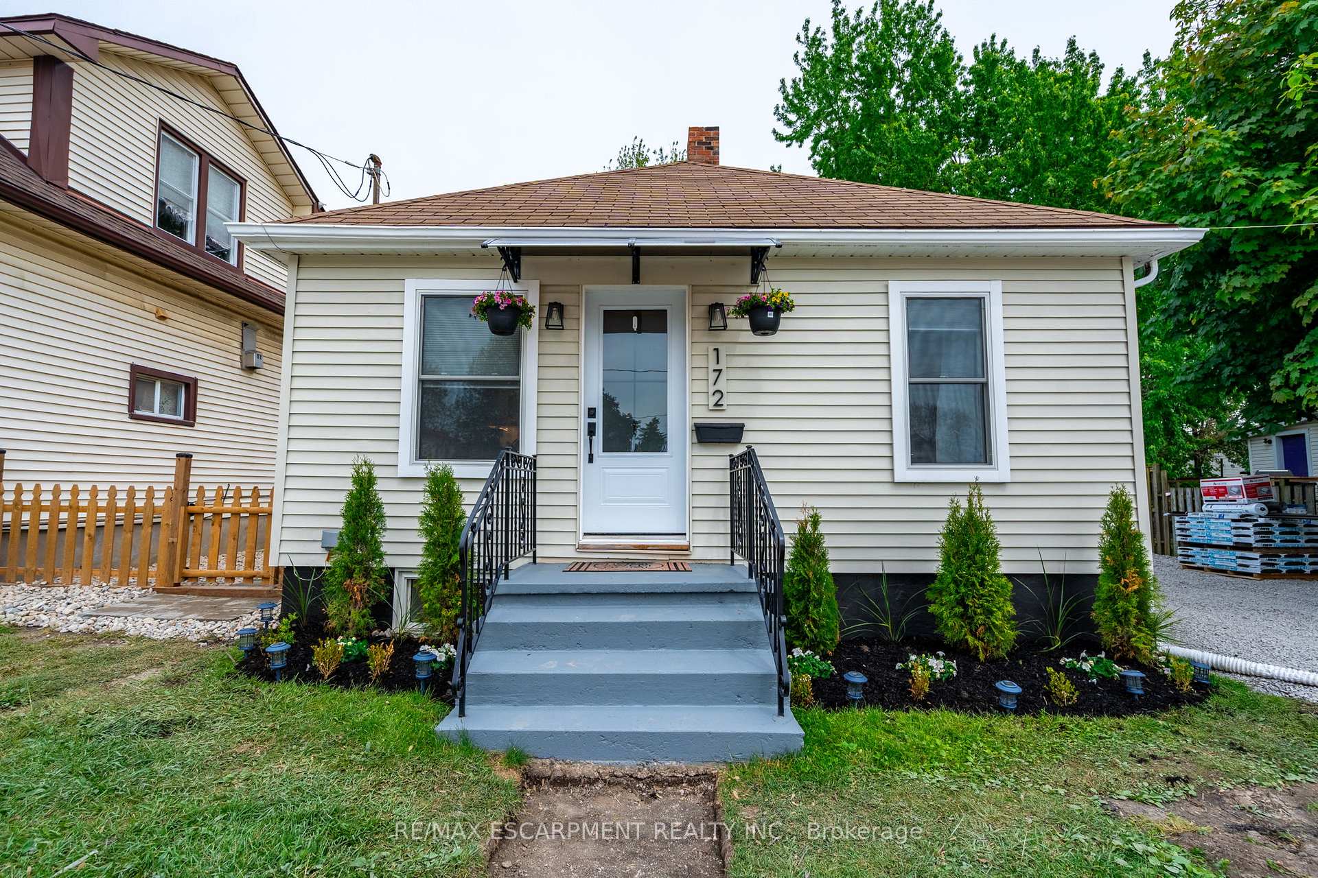 Photo 1 of 172 Pine Street S, Thorold, Thorold Downtown — HOMEH