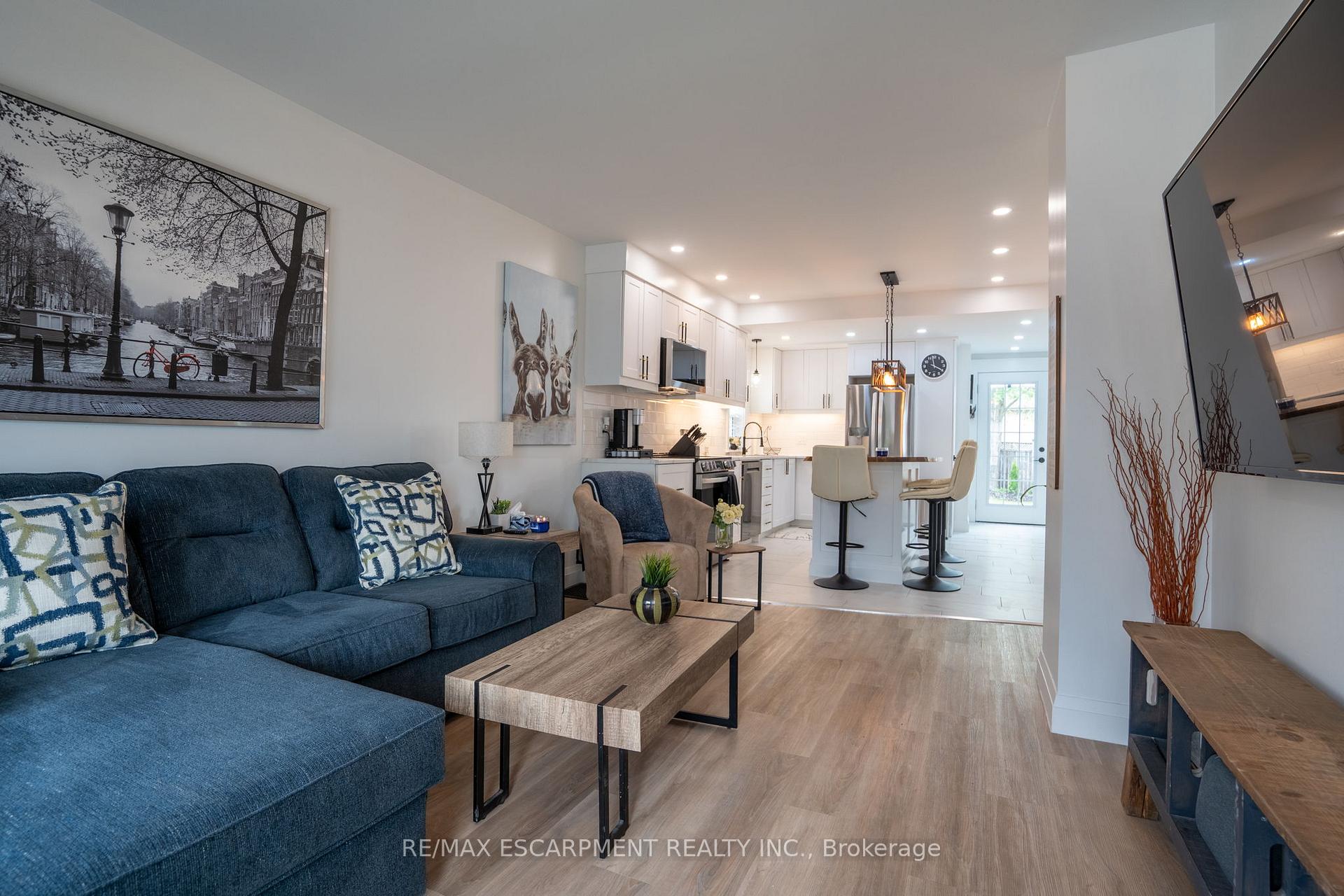 Photo 11 of 172 Pine Street S, Thorold, Thorold Downtown — HOMEH