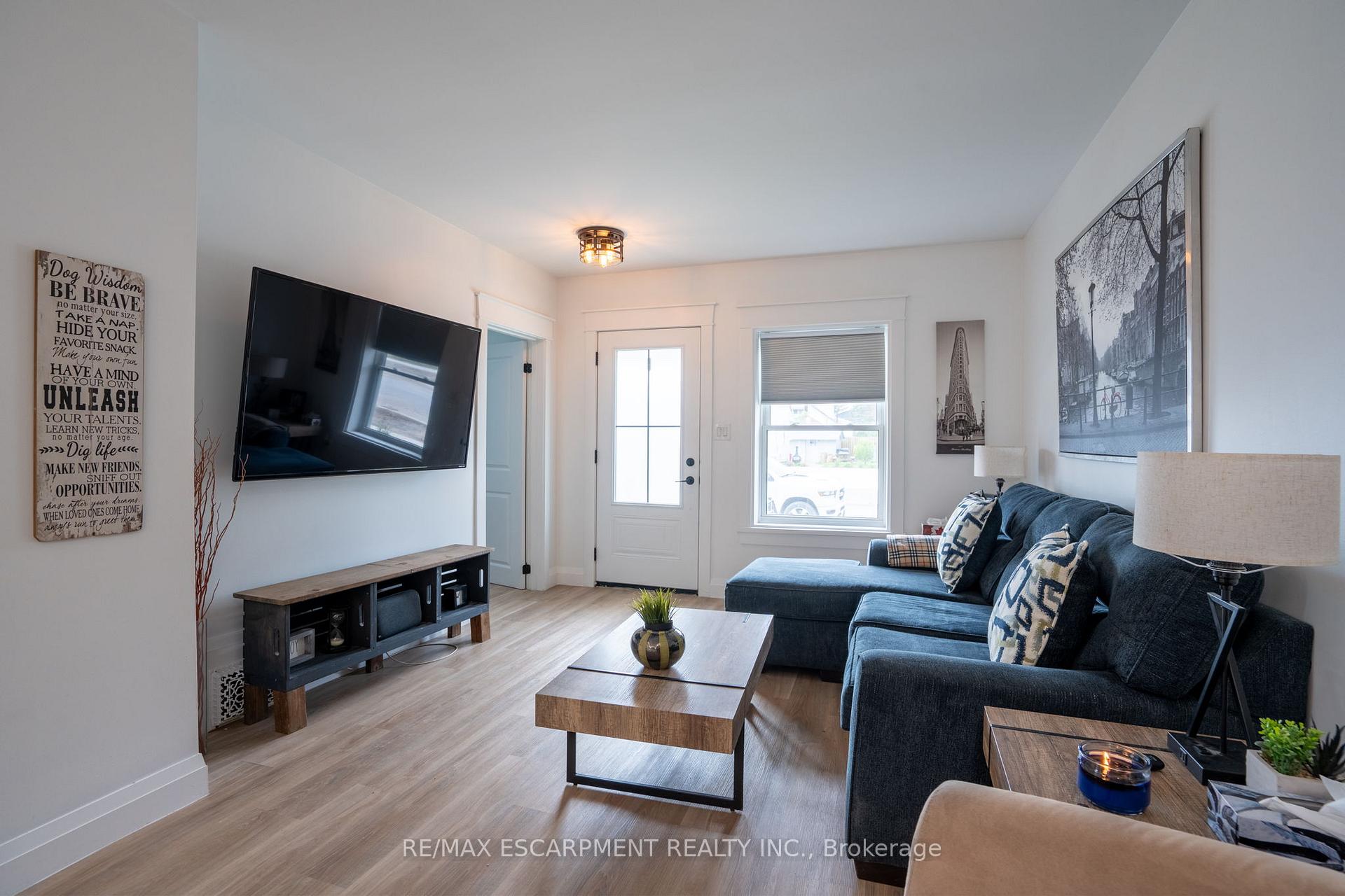 Photo 14 of 172 Pine Street S, Thorold, Thorold Downtown — HOMEH