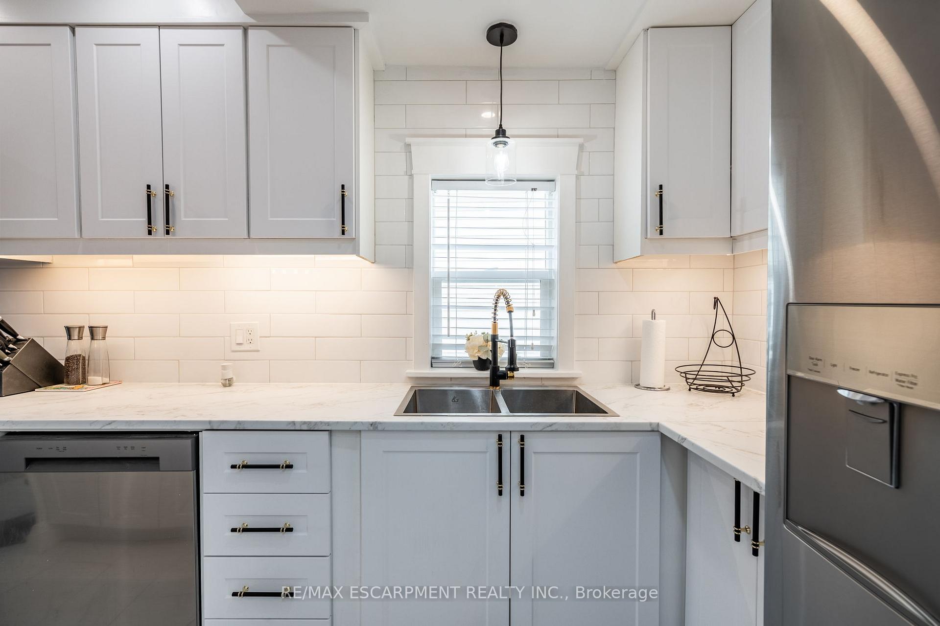 Photo 21 of 172 Pine Street S, Thorold, Thorold Downtown — HOMEH