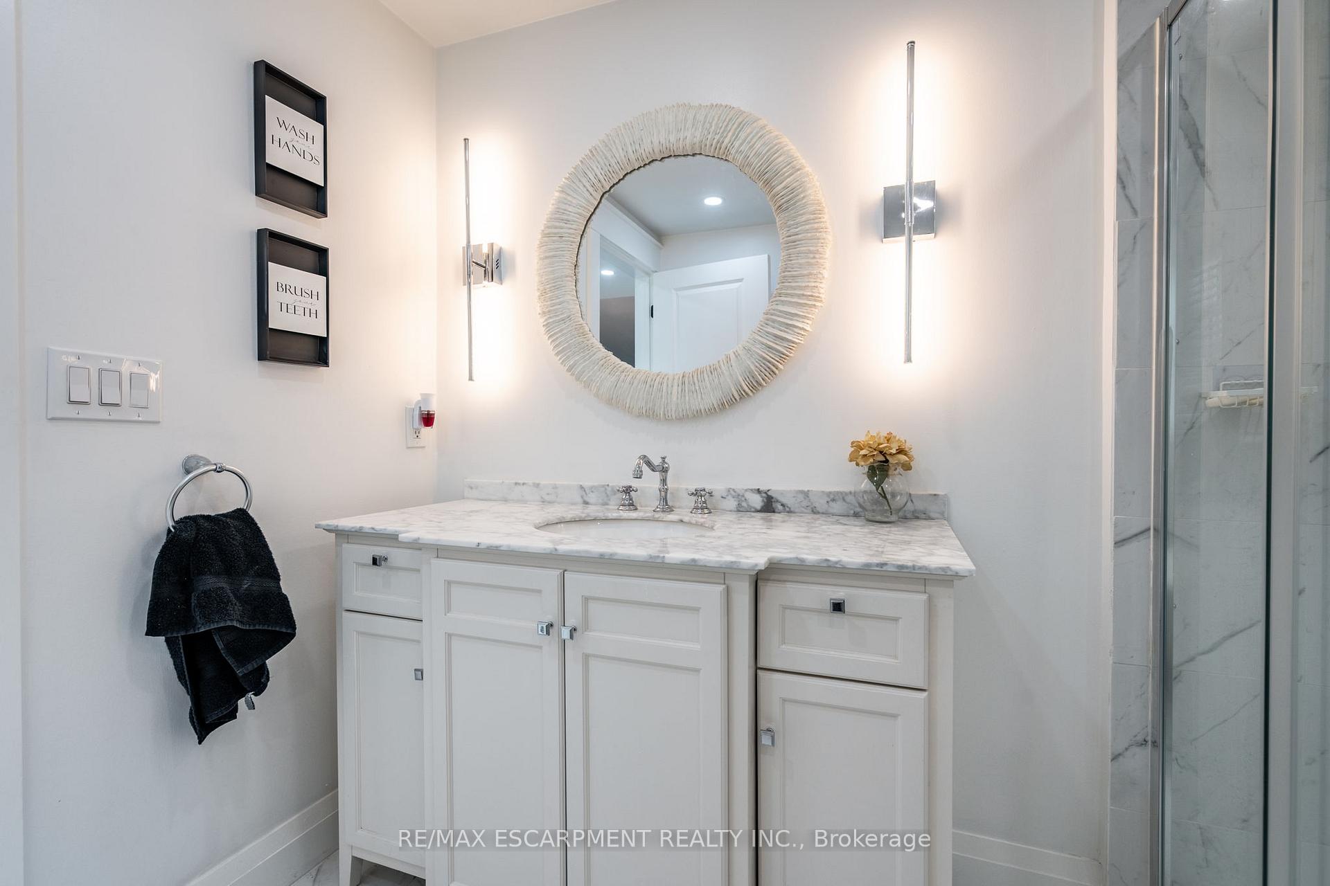 Photo 24 of 172 Pine Street S, Thorold, Thorold Downtown — HOMEH