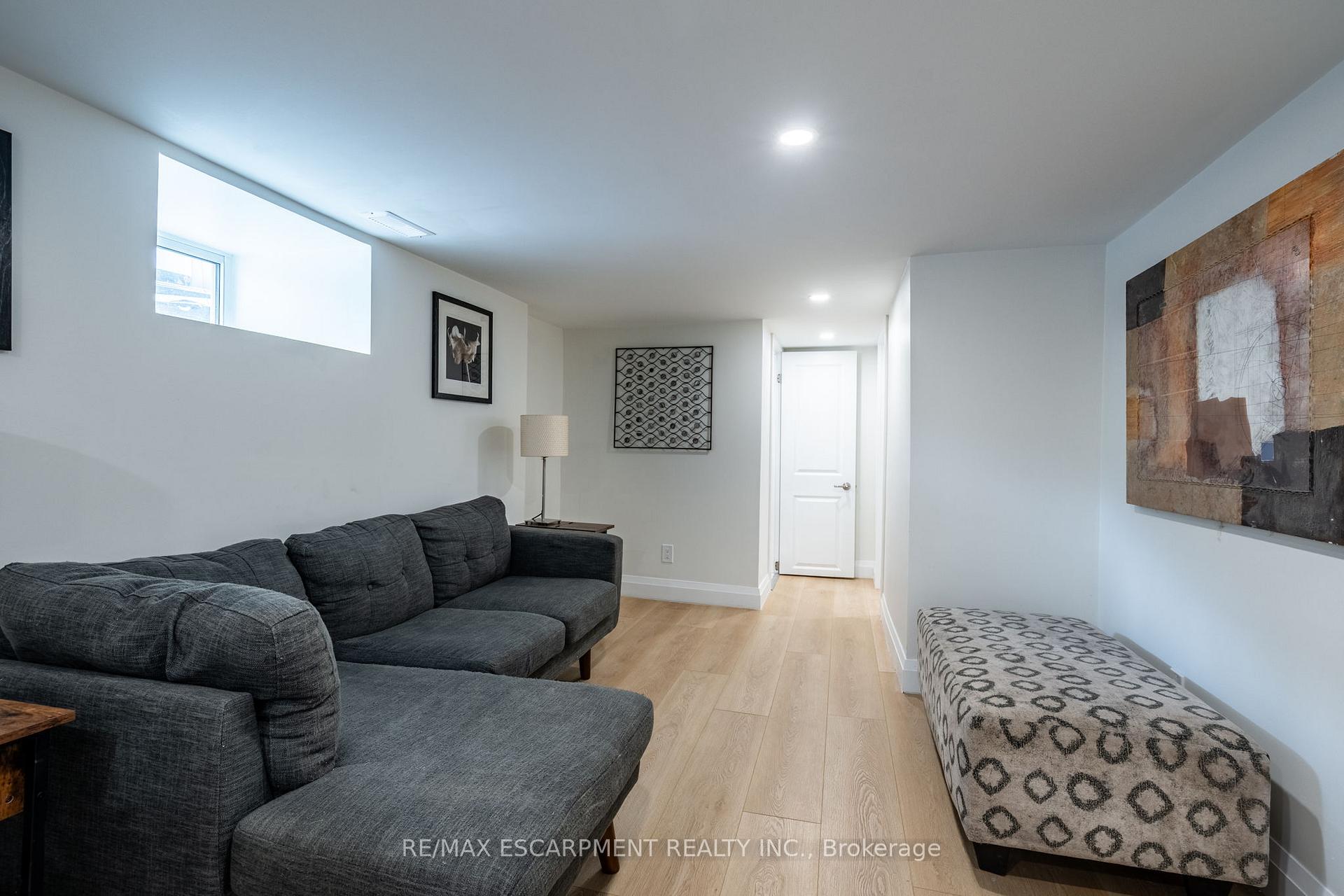 Photo 38 of 172 Pine Street S, Thorold, Thorold Downtown — HOMEH