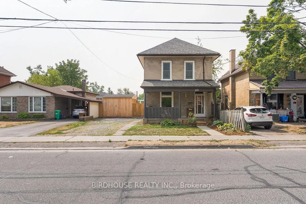 Photo 2 of 625 Brown Street, Peterborough, Otonabee Ward 1 — HOMEH