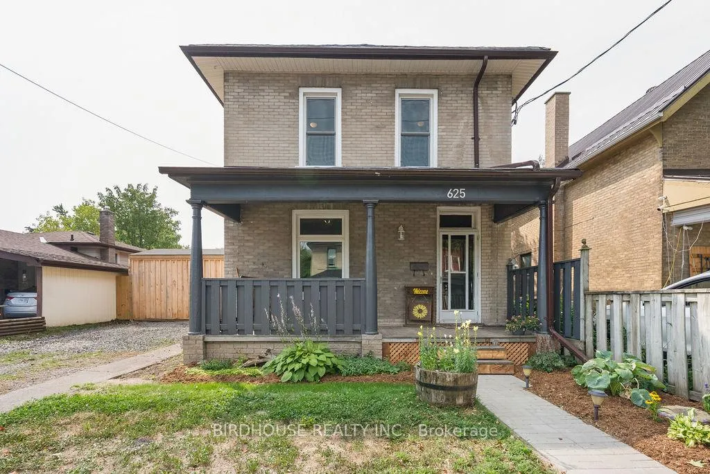 Photo 4 of 625 Brown Street, Peterborough, Otonabee Ward 1 — HOMEH