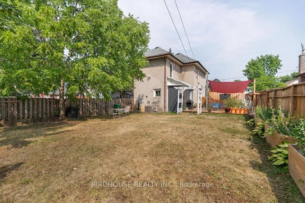 Photo 31 of 625 Brown Street, Peterborough, Otonabee Ward 1 — HOMEH