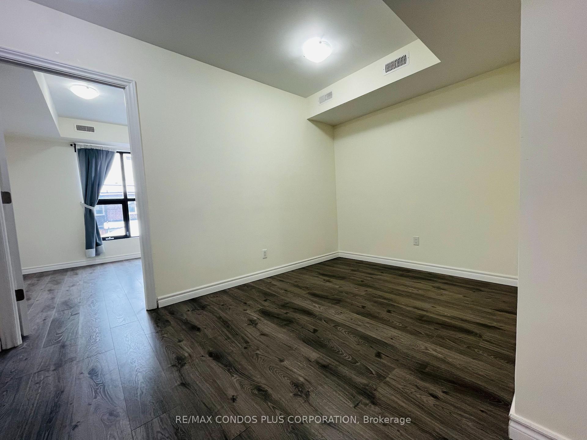 Photo 4 of Unit 2B, 721 Danforth Avenue, Toronto, Danforth — HOMEH