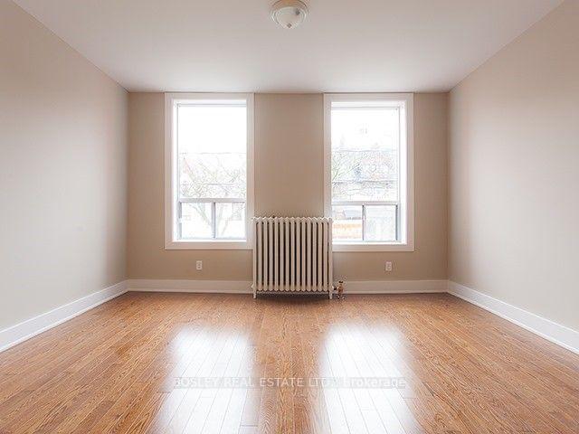 Front of Unit 2, 451 Parliament Street