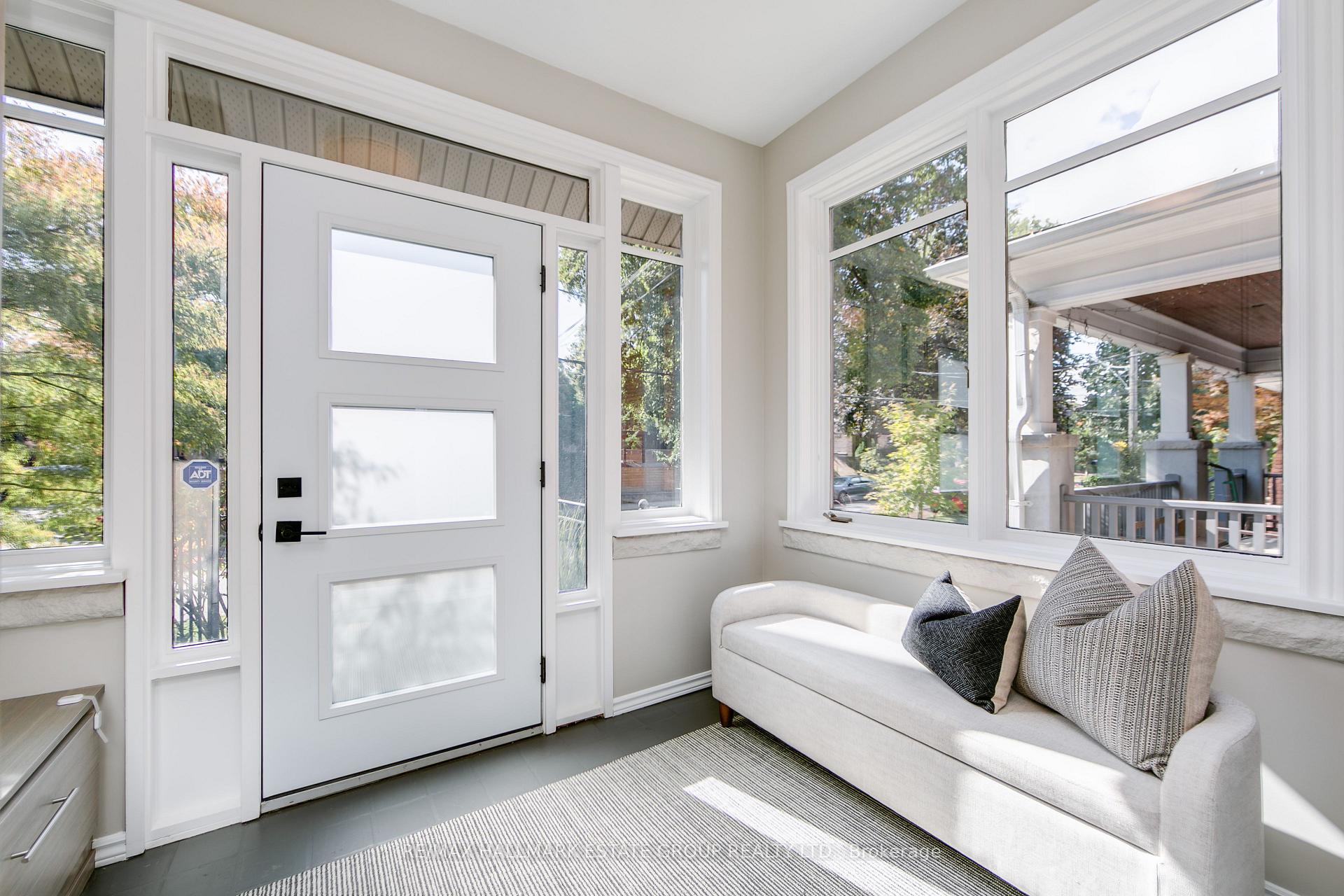 Photo 3 of 58 Chester Hill Road, Toronto, Playter Estates-Danforth — HOMEH