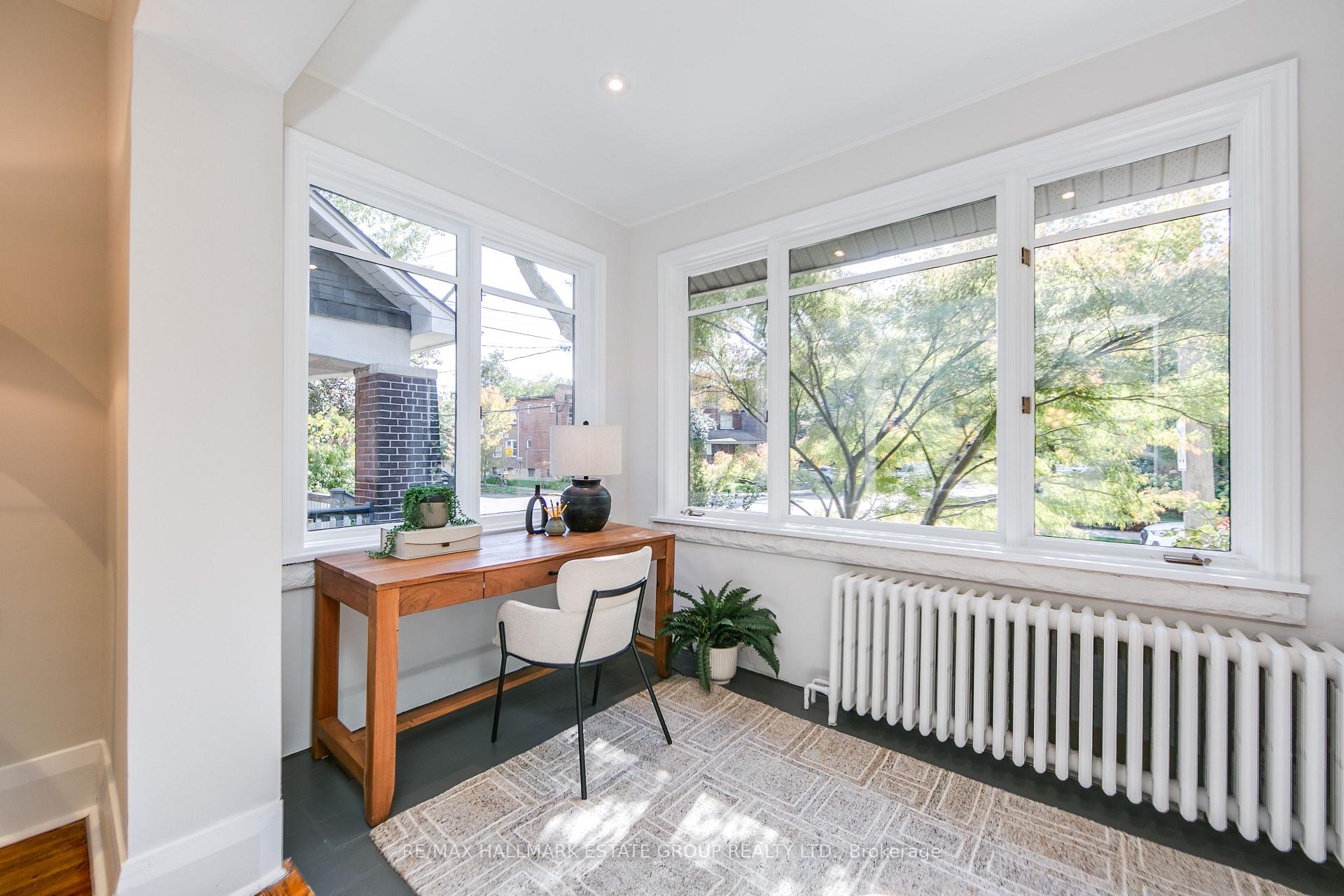 Photo 12 of 58 Chester Hill Road, Toronto, Playter Estates-Danforth — HOMEH