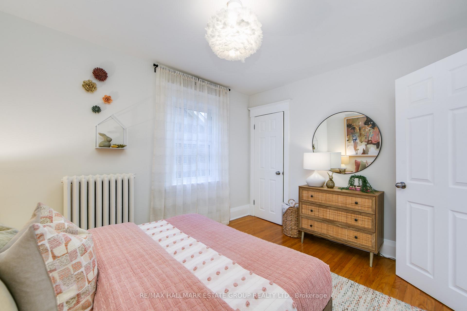 Photo 31 of 58 Chester Hill Road, Toronto, Playter Estates-Danforth — HOMEH