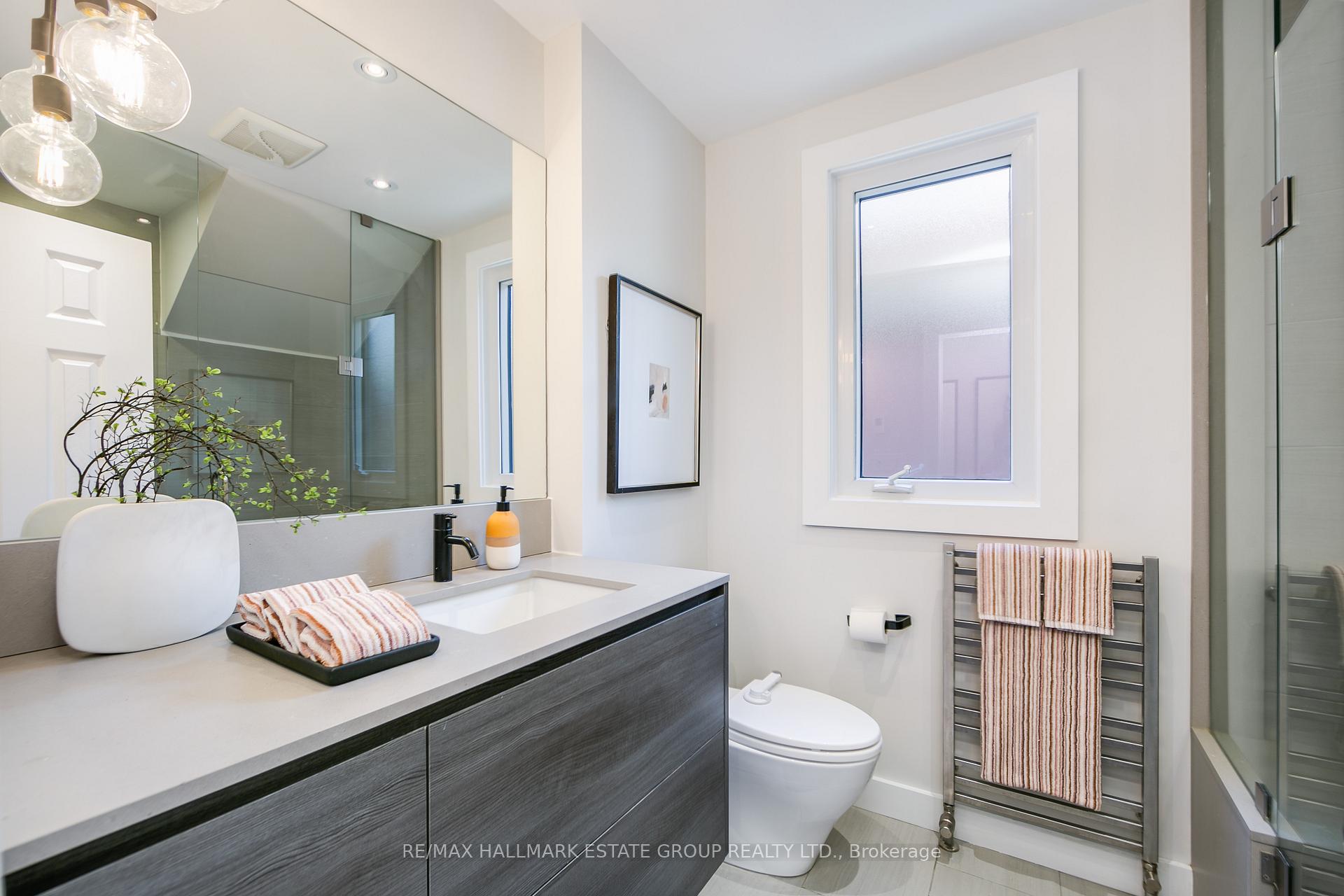 Photo 35 of 58 Chester Hill Road, Toronto, Playter Estates-Danforth — HOMEH