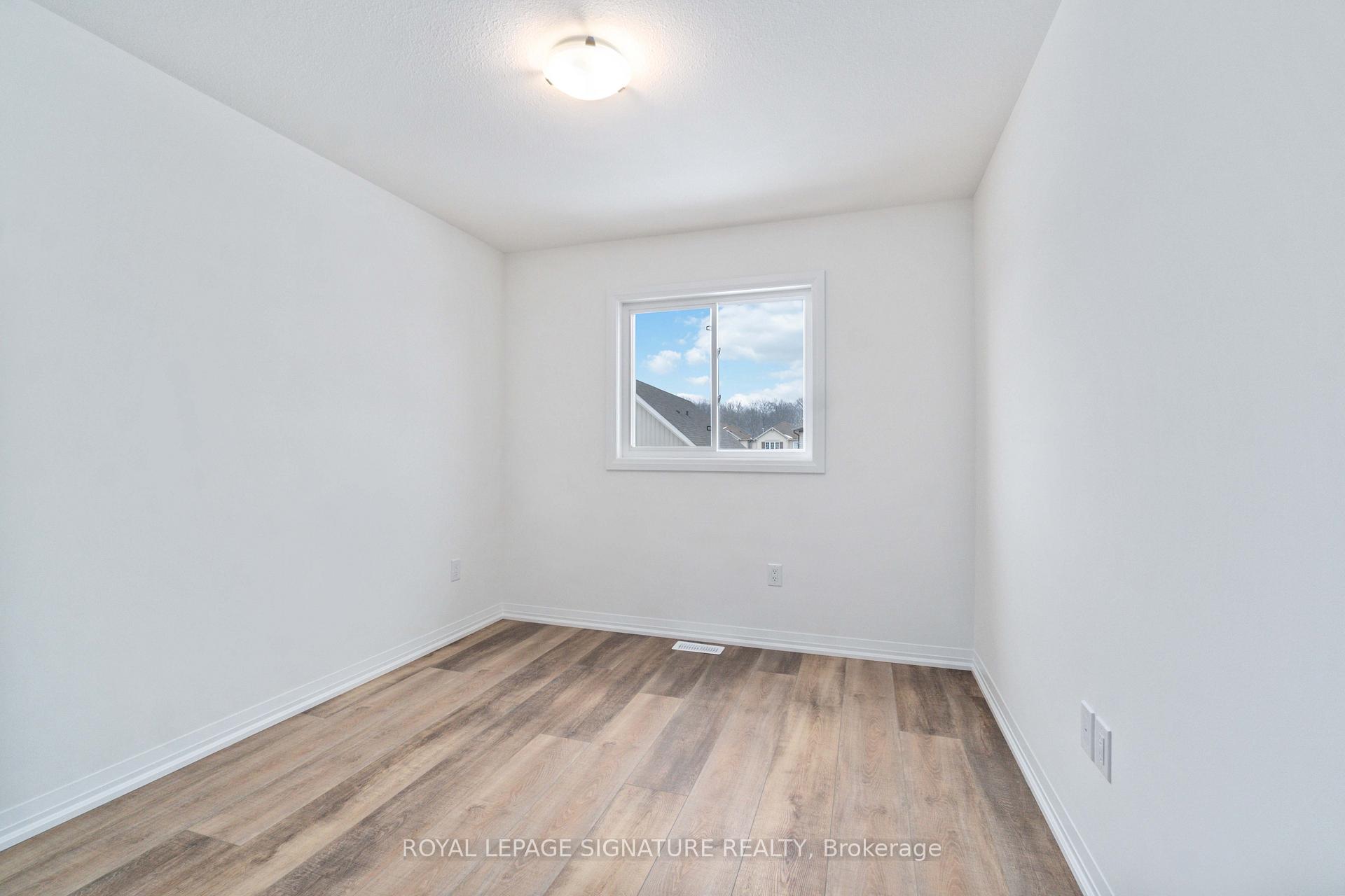 Photo 1 of 126 Bur Oak Drive, Thorold, Confederation Heights — HOMEH