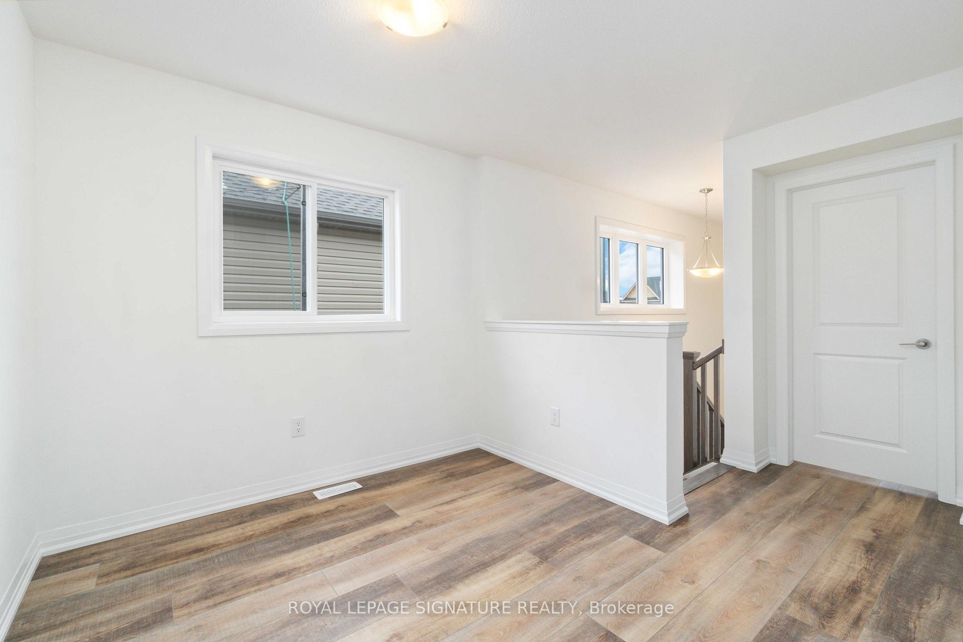 Photo 4 of 126 Bur Oak Drive, Thorold, Confederation Heights — HOMEH